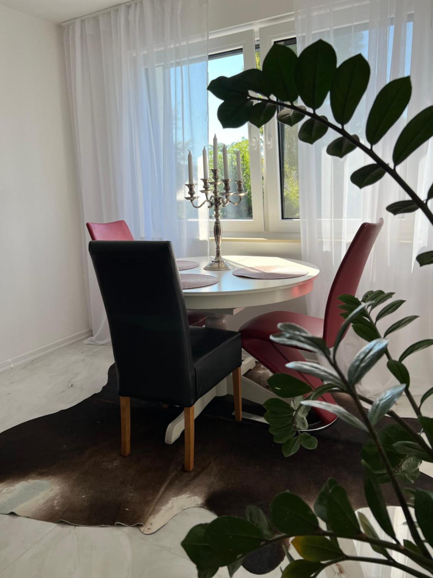 Relaxdays-Apartments 2 Garten Und Pool- Mitbenutzung, Kostenloser Parkplatz, Kontaktloser Checkin, Wifi Mit Smarttv Gütersloh Eksteriør bilde